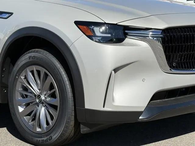 2025 Mazda X-90 Preferred Package