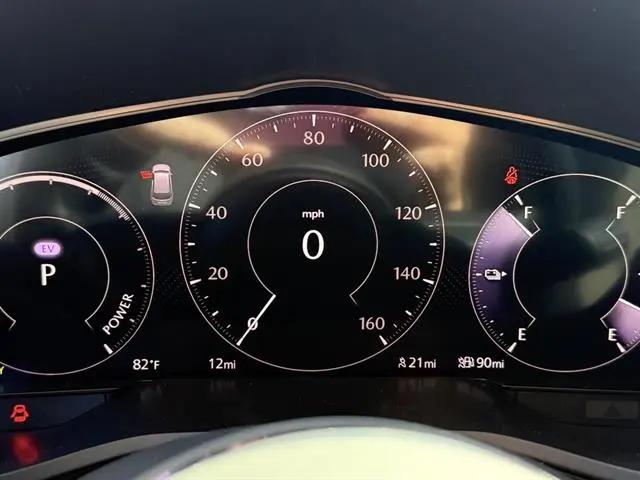 2025 Mazda X-90 Preferred Package