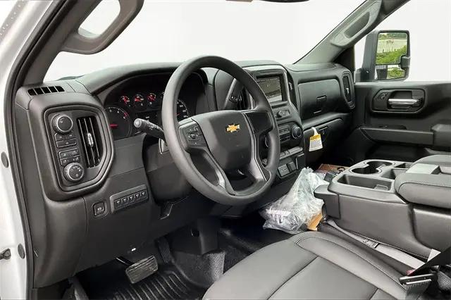 2025 Chevrolet Silverado 3500HD Work Truck