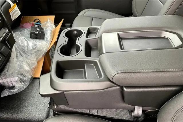 2025 Chevrolet Silverado 3500HD Work Truck