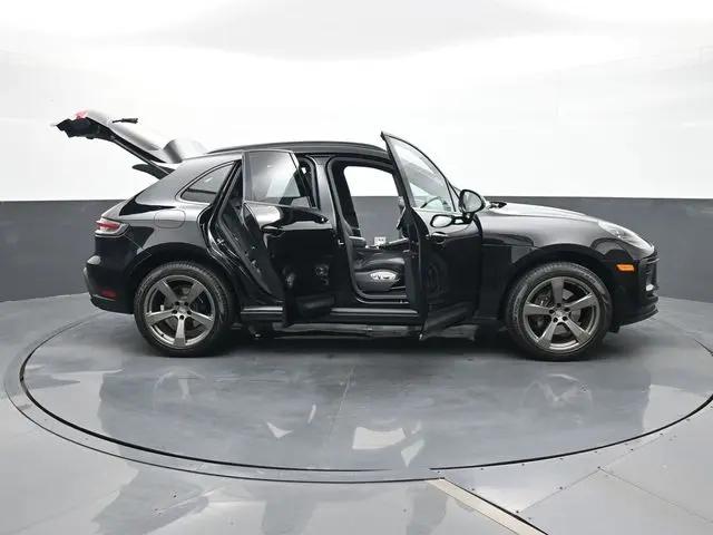 2025 Porsche Macan Macan