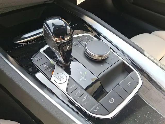 2026 BMW Z4 sDrive30i