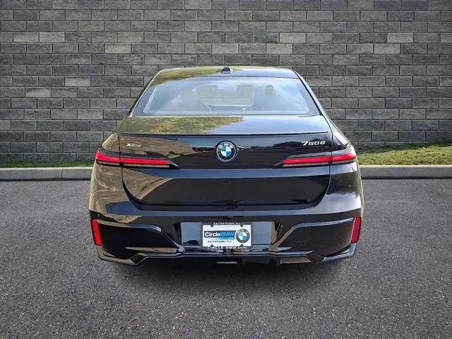 2026 BMW 7 Series 750e xDrive