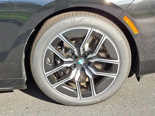 2026 BMW 7 Series 750e xDrive