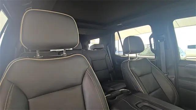 2021 GMC Yukon 4WD SLT