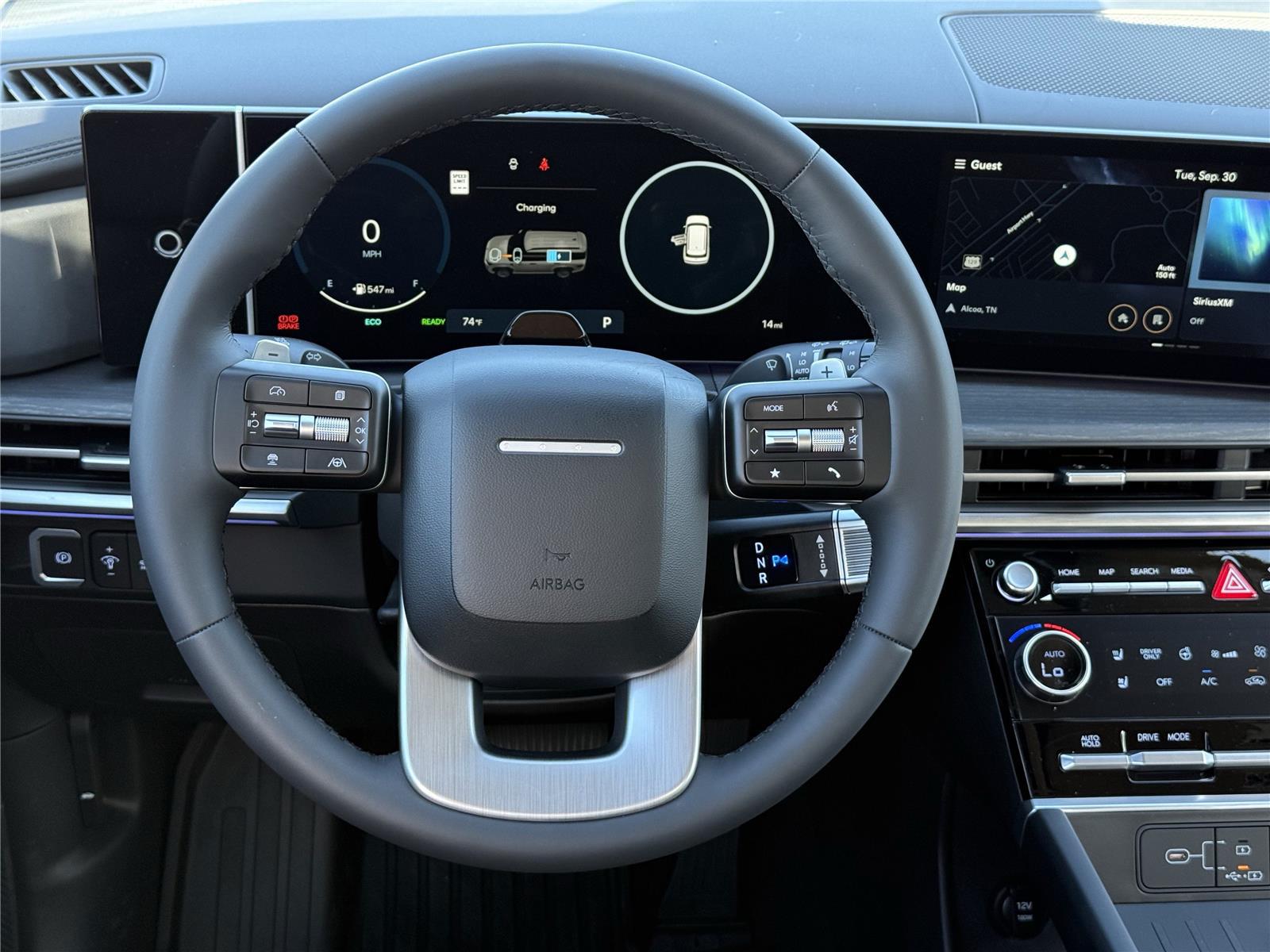 2025 Hyundai Santa Fe Limited - Photo 14