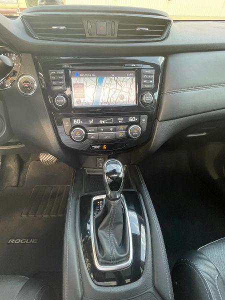2017 Nissan Rogue SL