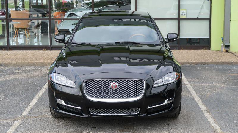 2017 Jaguar XJ R-Sport