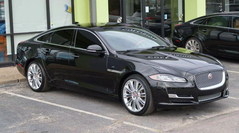 2017 Jaguar XJ R-Sport