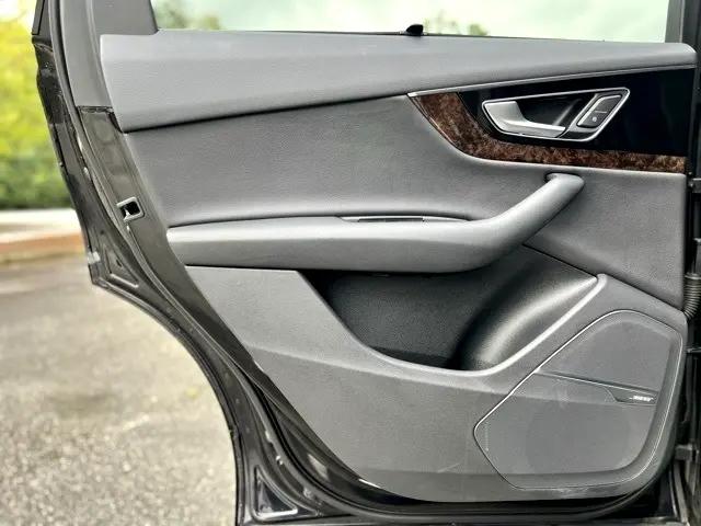 2017 Audi Q7 3.0T Premium