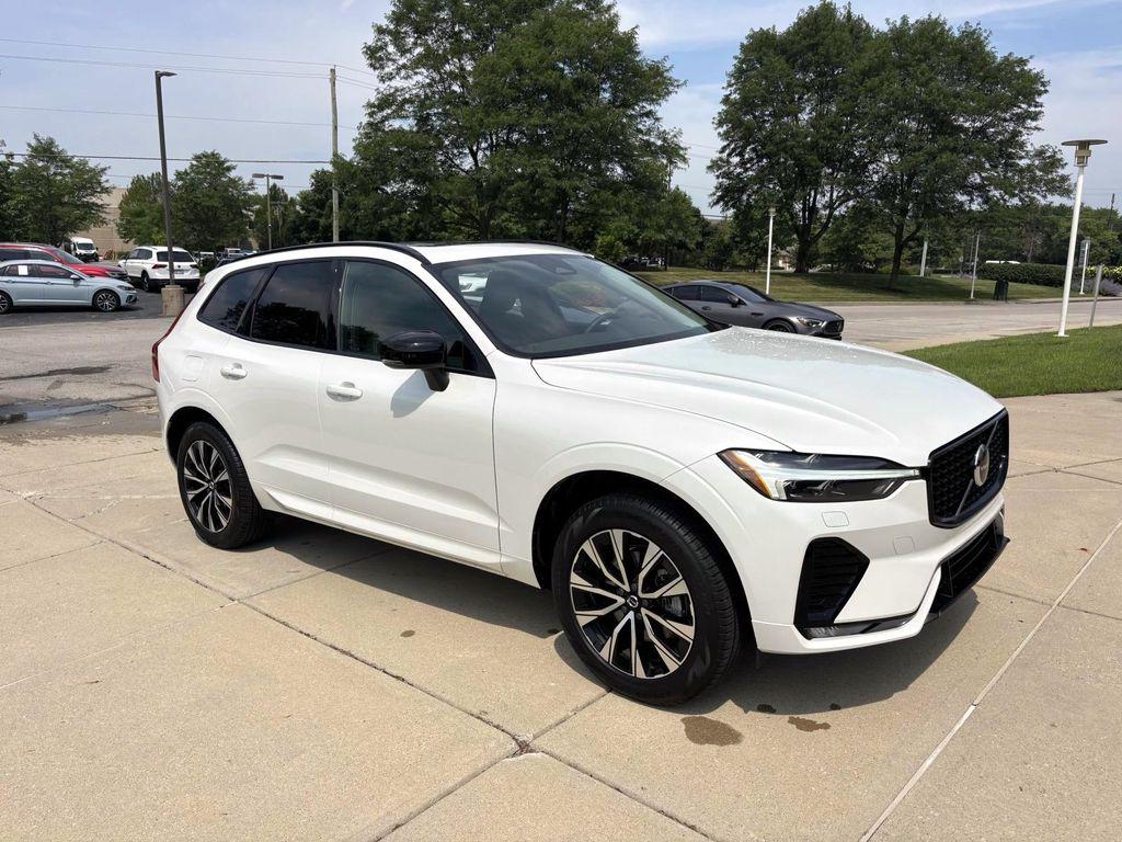 /2025 Volvo XC60
