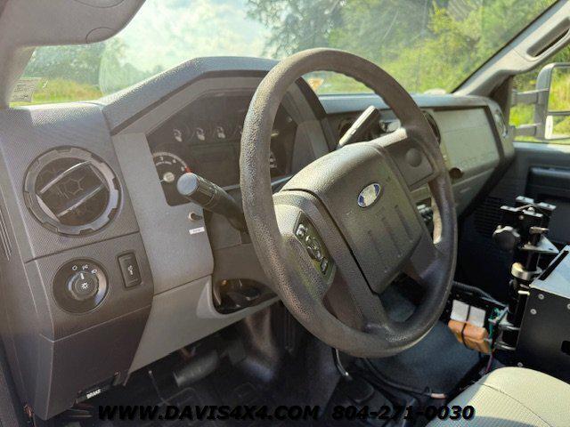 2012 Ford F-550 XL