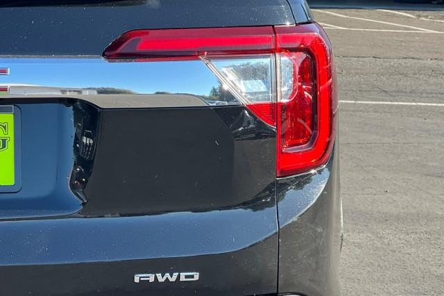 2023 GMC Acadia AWD SLT