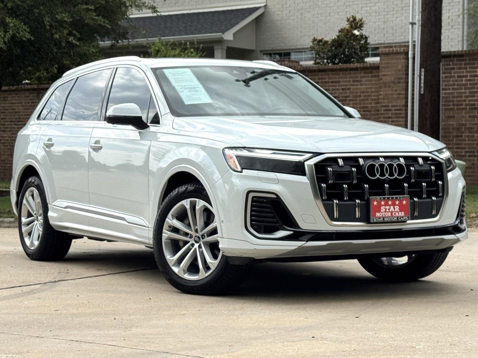 2025 Audi Q7 Premium Plus's photo
