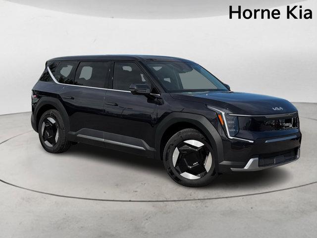 2026 Kia EV9 Light Short Range