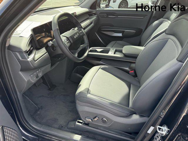 2026 Kia EV9 Light Short Range