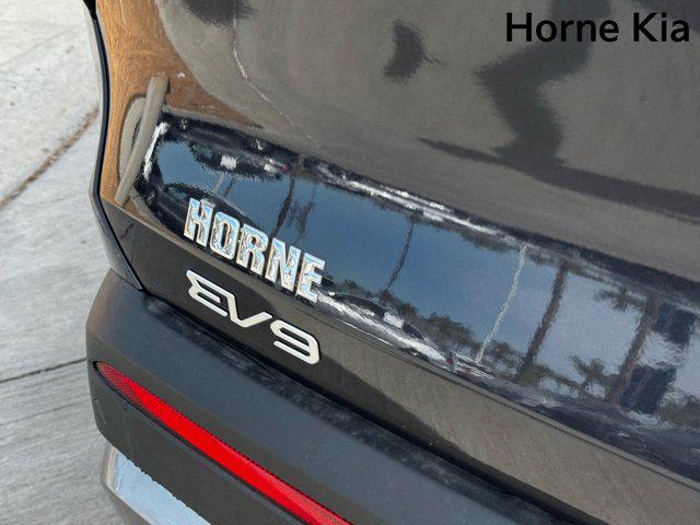 2026 Kia EV9 Light Short Range