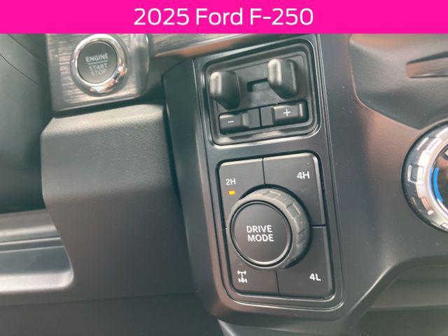 2025 Ford F-250 LARIAT