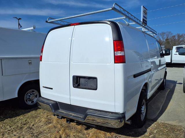 2025 Chevrolet Express Cargo Van RWD 2500 Regular Wheelbase WT