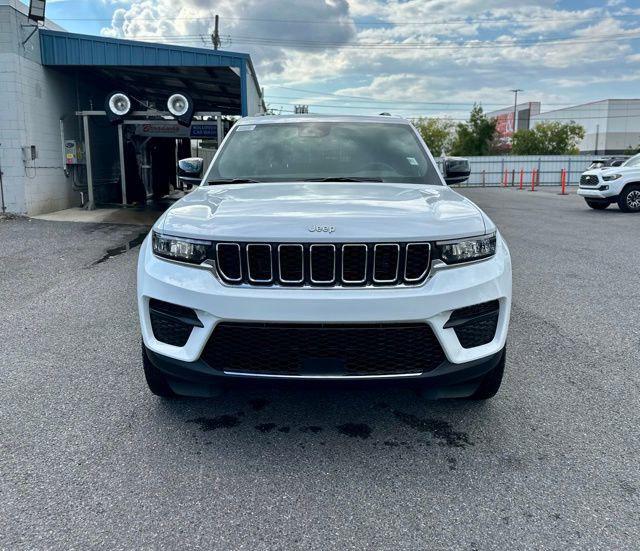 2025 Jeep Grand Cherokee GRAND CHEROKEE LAREDO 4X2