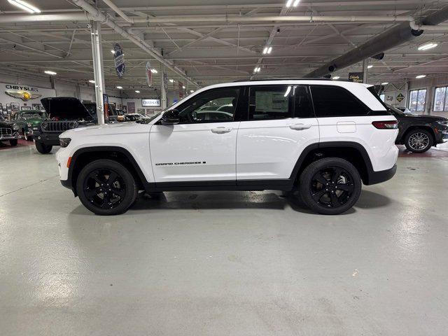 2025 Jeep Grand Cherokee GRAND CHEROKEE ALTITUDE X 4X4