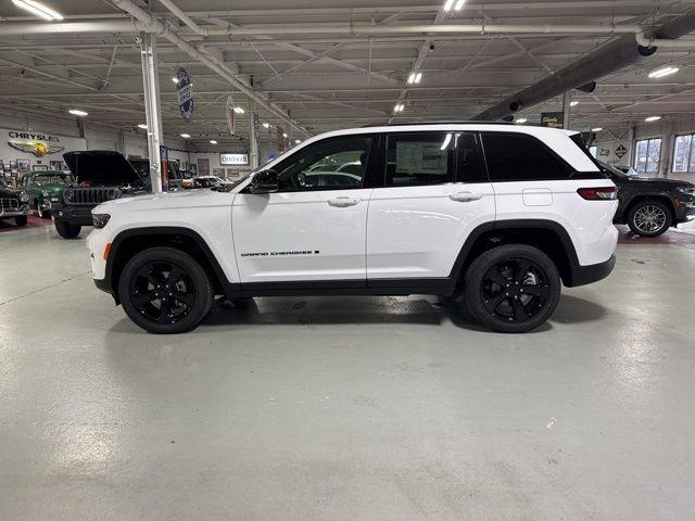 2025 Jeep Grand Cherokee GRAND CHEROKEE ALTITUDE X 4X4