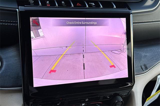 2025 Jeep Grand Cherokee GRAND CHEROKEE LIMITED 4X4 2025 Jeep Grand Cherokee GRAND CHEROKEE LIMITED 4X4