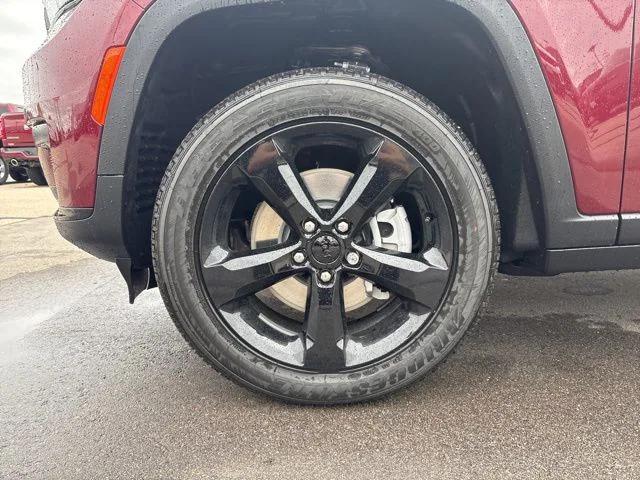 2025 Jeep Grand Cherokee Altitude X 4x4
