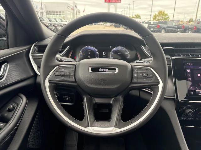 2025 Jeep Grand Cherokee Altitude X 4x4