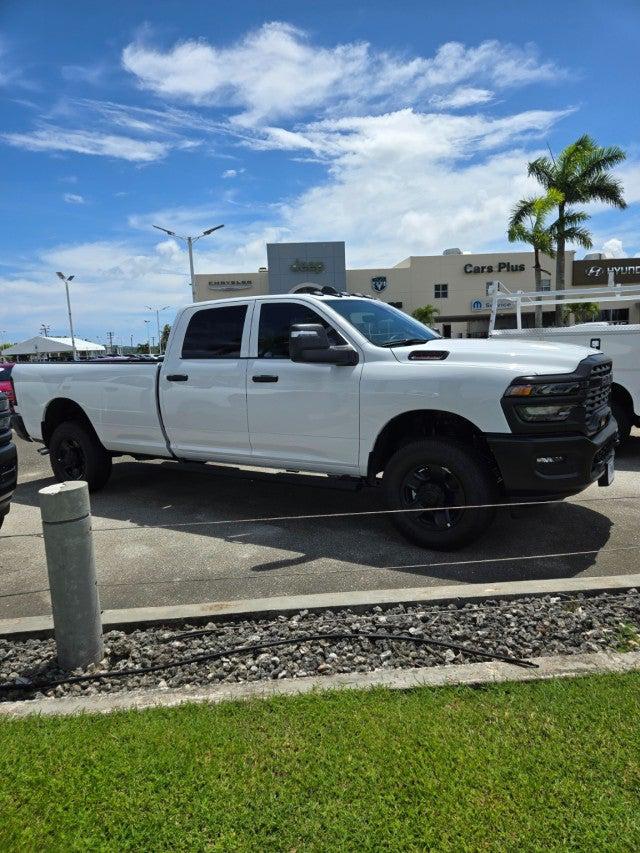 2026 RAM Ram 2500 RAM 2500 TRADESMAN CREW CAB 4X4 8 BOX