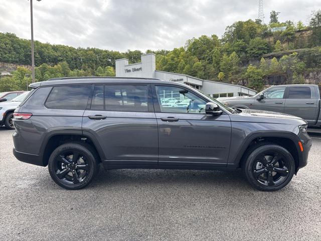 2025 Jeep Grand Cherokee GRAND CHEROKEE L ALTITUDE X 4X4 2025 Jeep Grand Cherokee GRAND CHEROKEE L ALTITUDE X 4X4