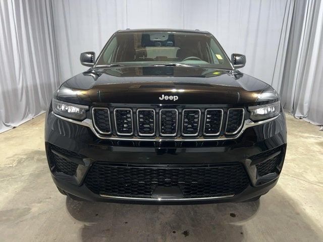 2025 Jeep Grand Cherokee GRAND CHEROKEE LAREDO X 4X4 2025 Jeep Grand Cherokee GRAND CHEROKEE LAREDO X 4X4