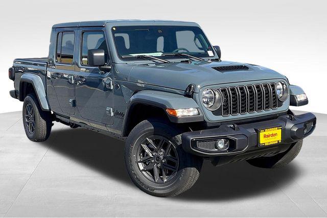 2025 Jeep Gladiator GLADIATOR SPORT S 4X4 2025 Jeep Gladiator GLADIATOR SPORT S 4X4