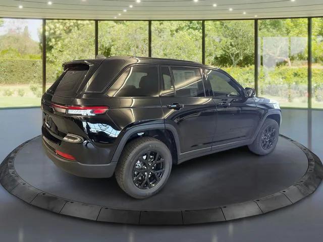 2025 Jeep Grand Cherokee GRAND CHEROKEE ALTITUDE 4X4