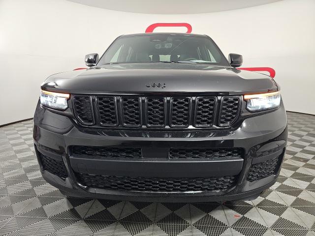 2025 Jeep Grand Cherokee GRAND CHEROKEE L ALTITUDE X 4X4 2025 Jeep Grand Cherokee GRAND CHEROKEE L ALTITUDE X 4X4