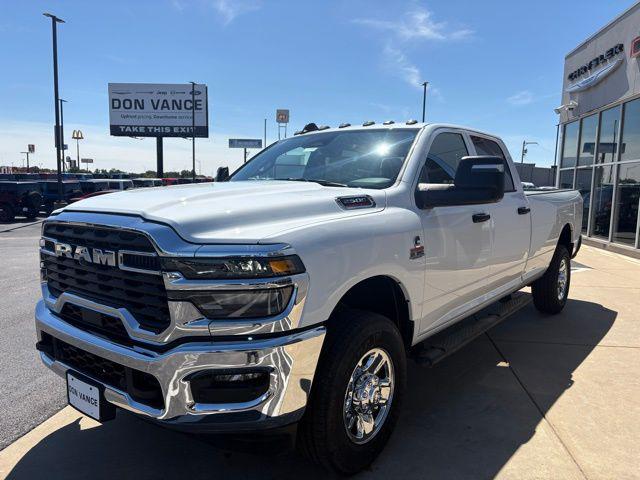 2026 RAM Ram 2500 RAM 2500 TRADESMAN CREW CAB 4X4 8 BOX 2026 RAM Ram 2500 RAM 2500 TRADESMAN CREW CAB 4X4 8 BOX