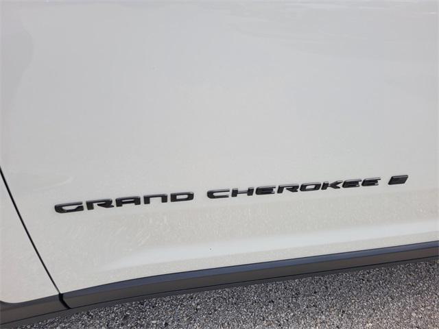 2025 Jeep Grand Cherokee GRAND CHEROKEE L ALTITUDE X 4X4