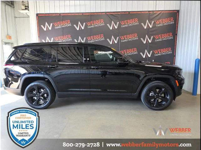 2025 Jeep Grand Cherokee GRAND CHEROKEE L LIMITED 4X4
