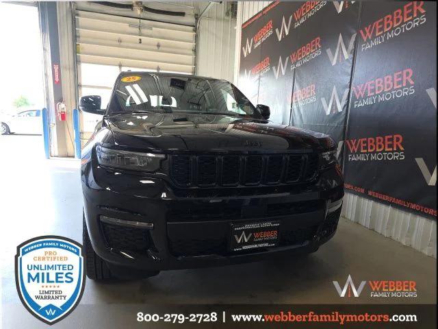 2025 Jeep Grand Cherokee GRAND CHEROKEE L LIMITED 4X4