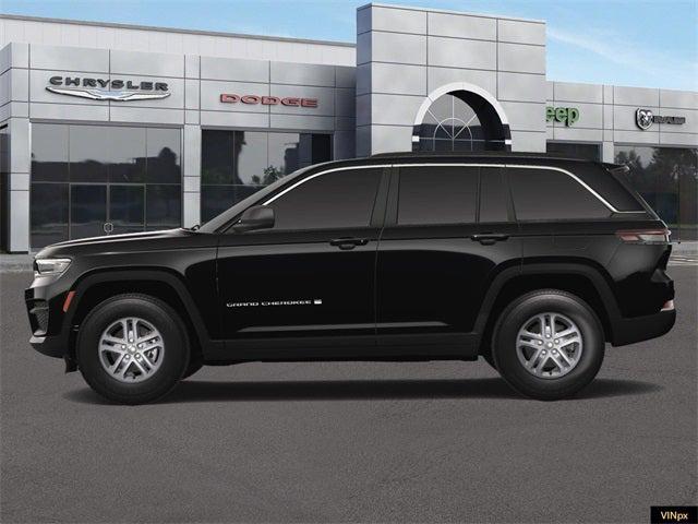 2025 Jeep Grand Cherokee GRAND CHEROKEE LAREDO 4X4