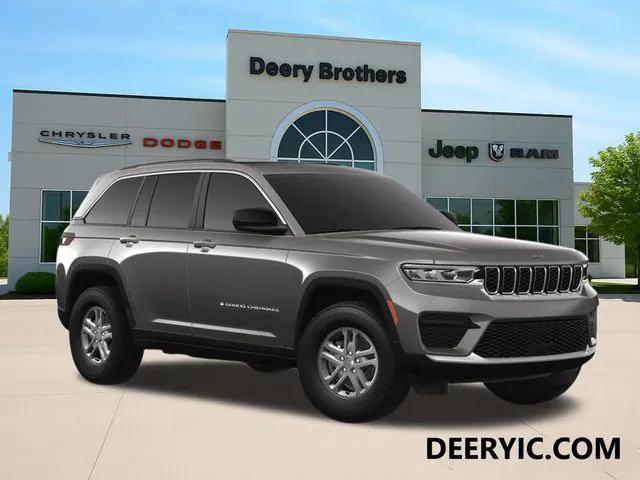 2025 Jeep Grand Cherokee GRAND CHEROKEE LAREDO 4X4