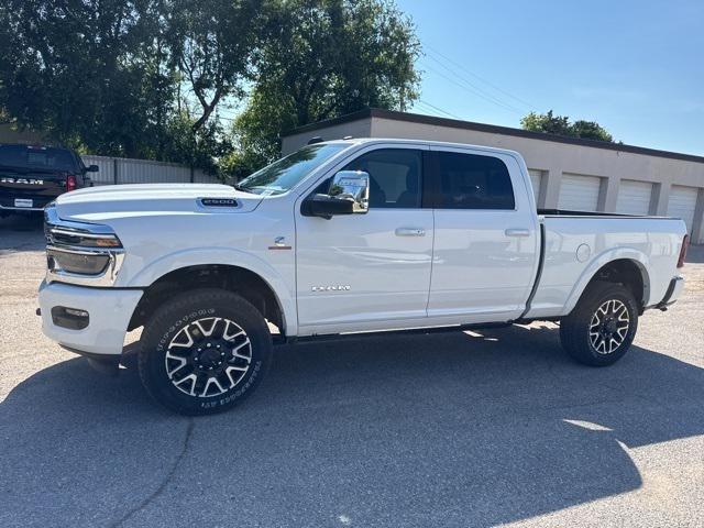 2026 RAM Ram 2500 RAM 2500 LIMITED LONGHORN CREW CAB 4X4 64 BOX