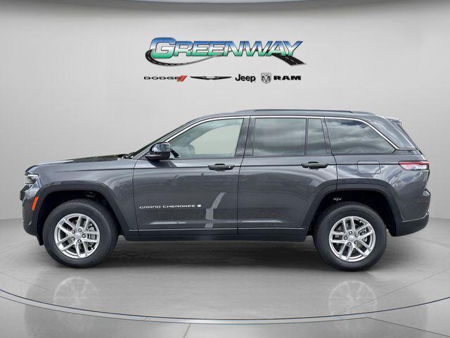 2025 Jeep Grand Cherokee GRAND CHEROKEE LAREDO X 4X2