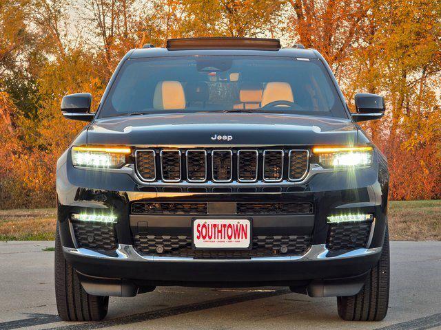 2025 Jeep Grand Cherokee GRAND CHEROKEE L LIMITED 4X4 2025 Jeep Grand Cherokee GRAND CHEROKEE L LIMITED 4X4