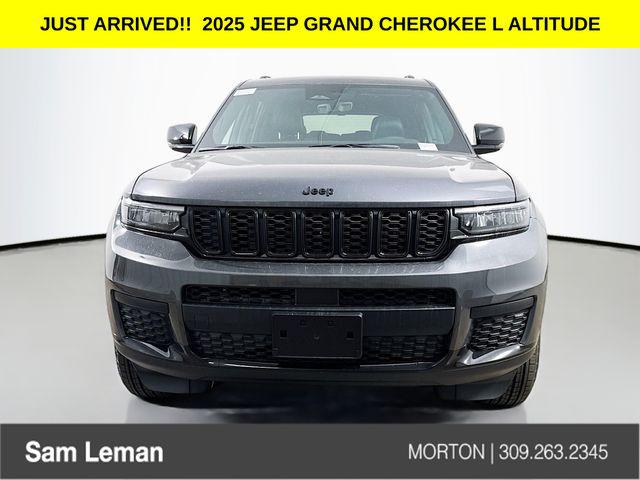2025 Jeep Grand Cherokee GRAND CHEROKEE L ALTITUDE X 4X4 2025 Jeep Grand Cherokee GRAND CHEROKEE L ALTITUDE X 4X4