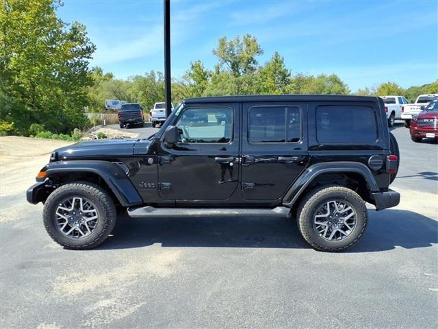2025 Jeep Wrangler WRANGLER 4-DOOR SAHARA