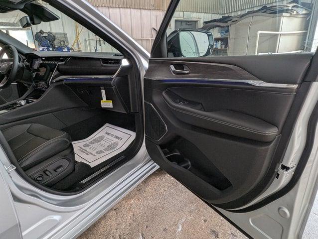 2025 Jeep Grand Cherokee GRAND CHEROKEE L OVERLAND 4X4