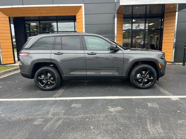 2025 Jeep Grand Cherokee GRAND CHEROKEE LIMITED 4X4 2025 Jeep Grand Cherokee GRAND CHEROKEE LIMITED 4X4