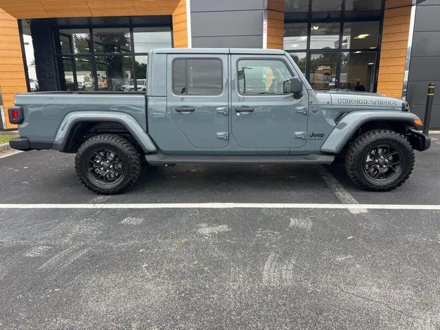 2025 Jeep Gladiator GLADIATOR HIGH TIDE 4X4 2025 Jeep Gladiator GLADIATOR HIGH TIDE 4X4