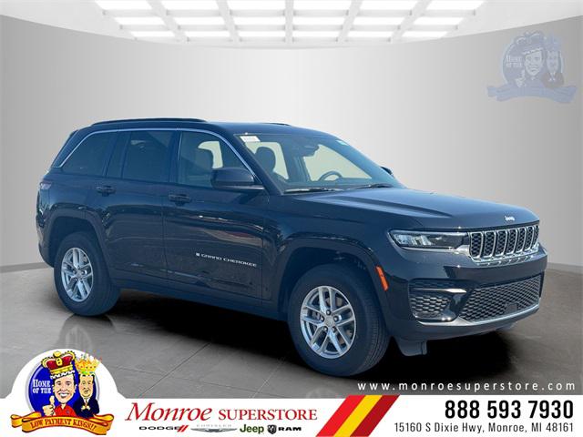 2025 Jeep Grand Cherokee GRAND CHEROKEE LAREDO X 4X4 2025 Jeep Grand Cherokee GRAND CHEROKEE LAREDO X 4X4